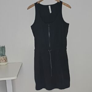 Athleta Expedition Skort Athletic Dress Tennis Dress Black Sleeveless Mini Small